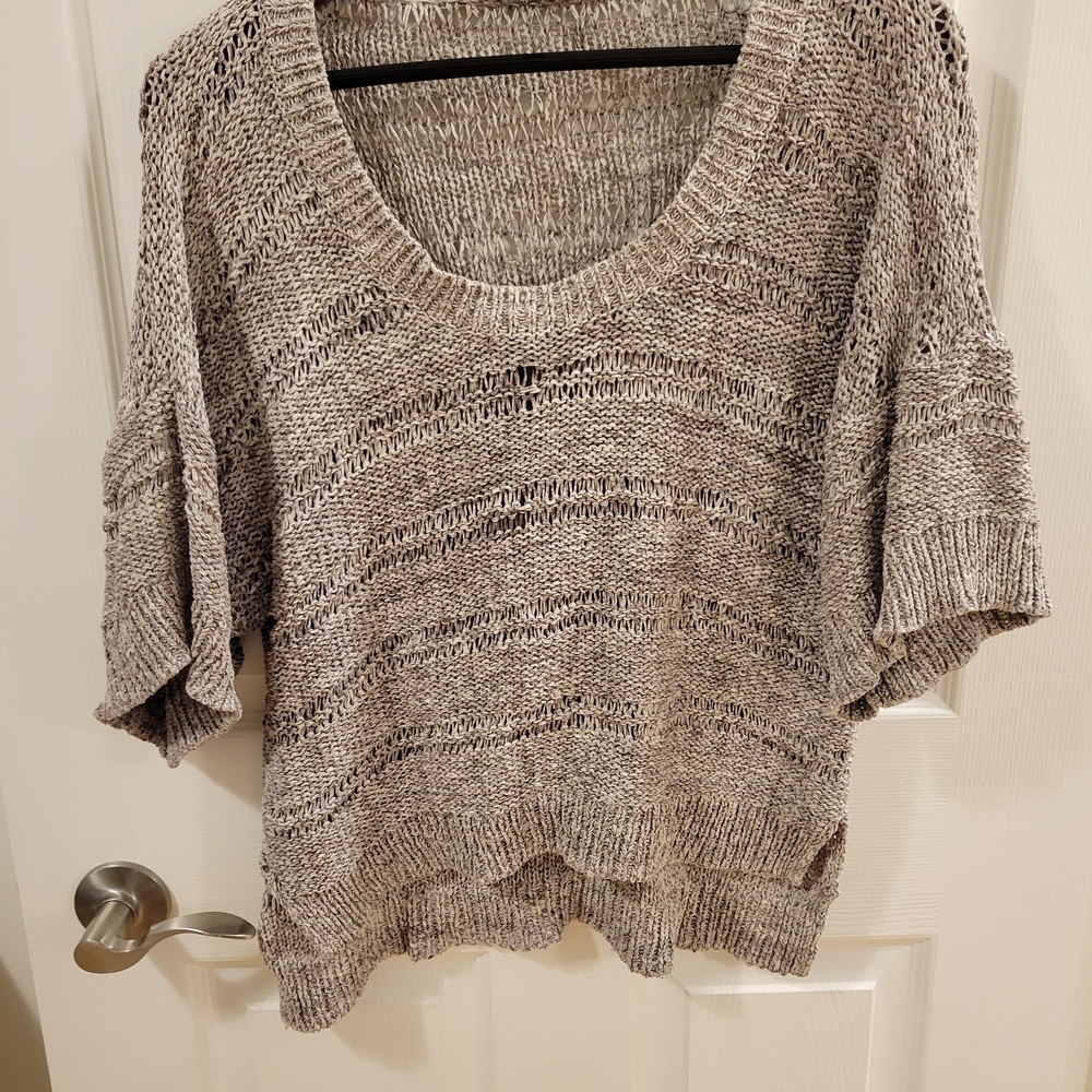 Women's Gray Knit Sweater